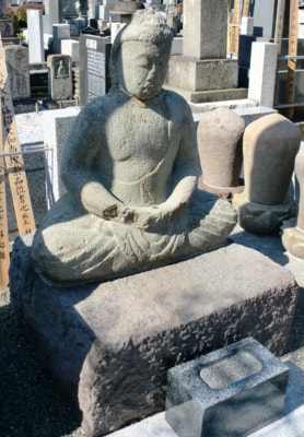 お墓（観音）施工前