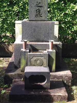 お墓(クリーニング)施工前